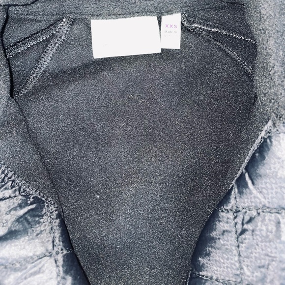 NWOT Athleta Running Jacket XXS Athletic Coat Black New Warm Soft Cozy - Picture 6 of 6